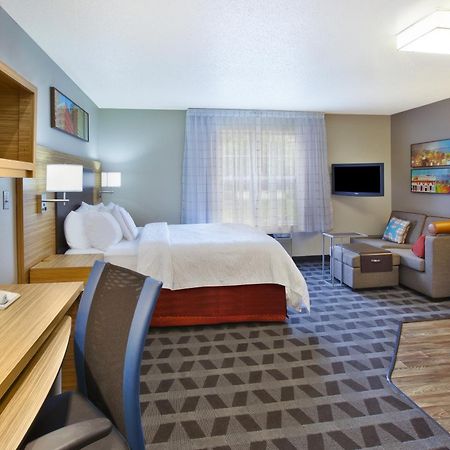 Towneplace Suites By Marriott Brookfield Exterior foto